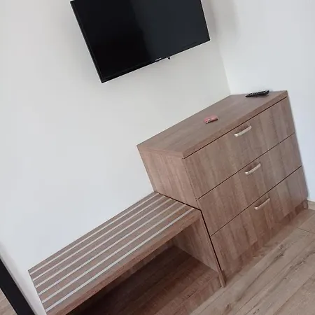 Daire Plac Kazimierza Wielkiego 5 *